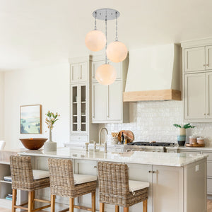 Suspension Globe Moderne Chromé avec Abat-jour en Verre Bulle Blanc pour Îlot de Cuisine, Salle à Manger
