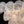 Lustre de salon moderne doré de 61 cm à 13 lumières avec abat-jour en verre transparent texturé en forme de pétales